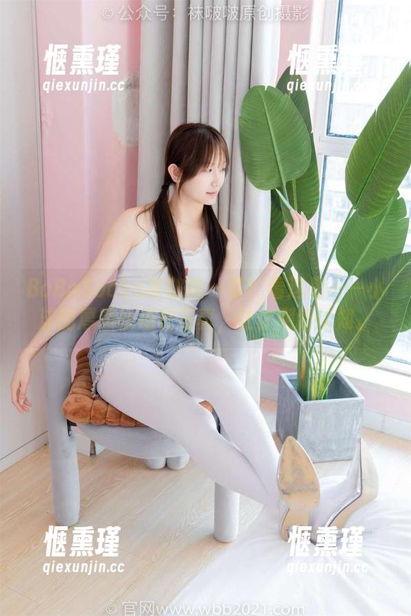 BoBoSocks袜啵啵 - 停！看这里——小沫的厚黑丝福利写真，让你刷新认知。