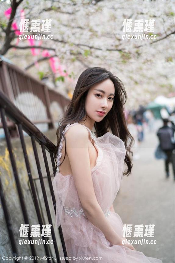 MiStar魅妍社 - 我在校园里抓拍了鲍妮boonie：高画质图册的频幕戏