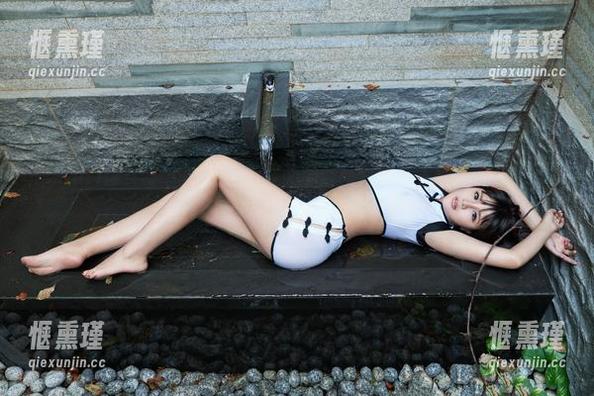 TuiGirl推女郎-Yu佳妮 TuiGirl推女郎 - 关于Yu佳妮的黑丝高清图集,想问“这是什么风格”?不太会说啊!