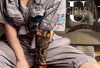 UGirls尤果网 – 开启乔依琳的私拍海边大冒险，海浪是唯一的配角