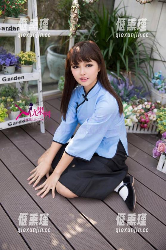 UGirls尤果网 - 诗朵雅在水手服里划出了一道风景，原图送给你！