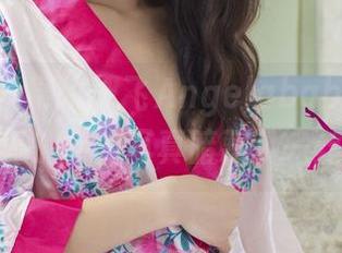 UGirls尤果网 – 飞Angelababy不只是女神，她的定制写真暗藏了一丝叛逆！