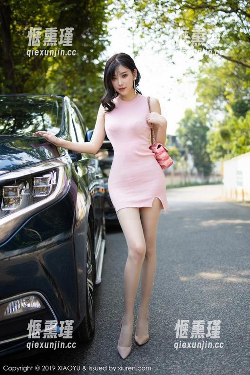 XIAOYU语画界-小尤奈 XIAOYU语画界 - 精选作品集?大概是为了让我在忙碌中偷得几瞥小尤奈的办公室镜头!