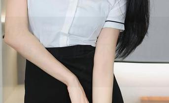 Xiuren秀人网 – Candy糖糖的女仆作品集——逼格满满，但会不会把我伺候坏呢？