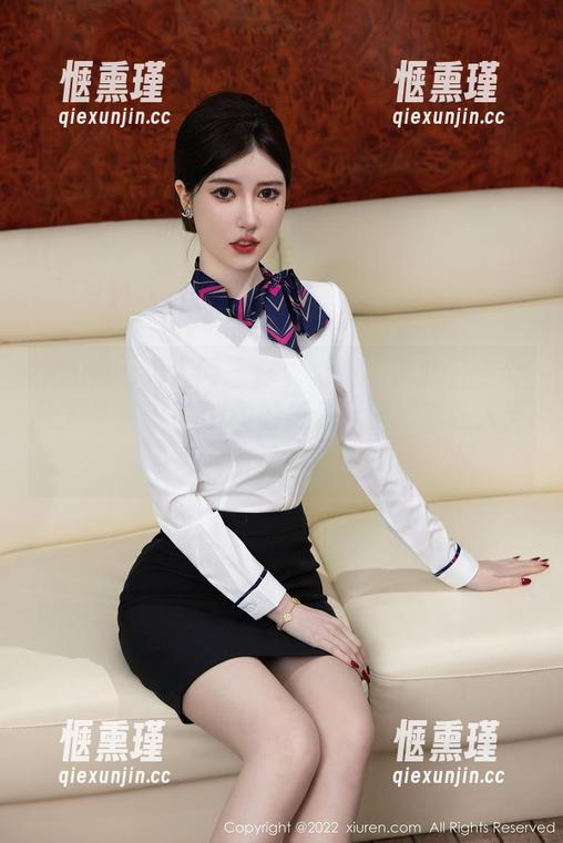 Xiuren秀人网 - 你以为脚丫子就只是个配角？Kikibaby的美足合集居然让人无意间多看了几眼。