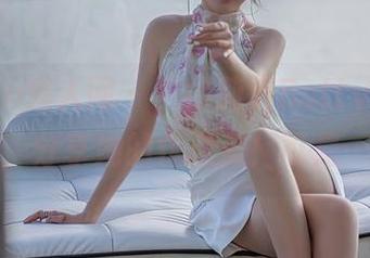 Xiuren秀人网 – “徐莉芝Botty，婚纱写真，分享她的优雅美！可是…”；