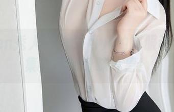 Xiuren秀人网 – 朱可儿的制服诱球？合集封存的暧昧气息！