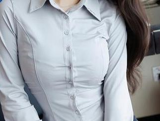 Xiuren秀人网 – 最新图库挂着王俪丁的婚纱，忽然想起一条菜市场的裙子咋配合？