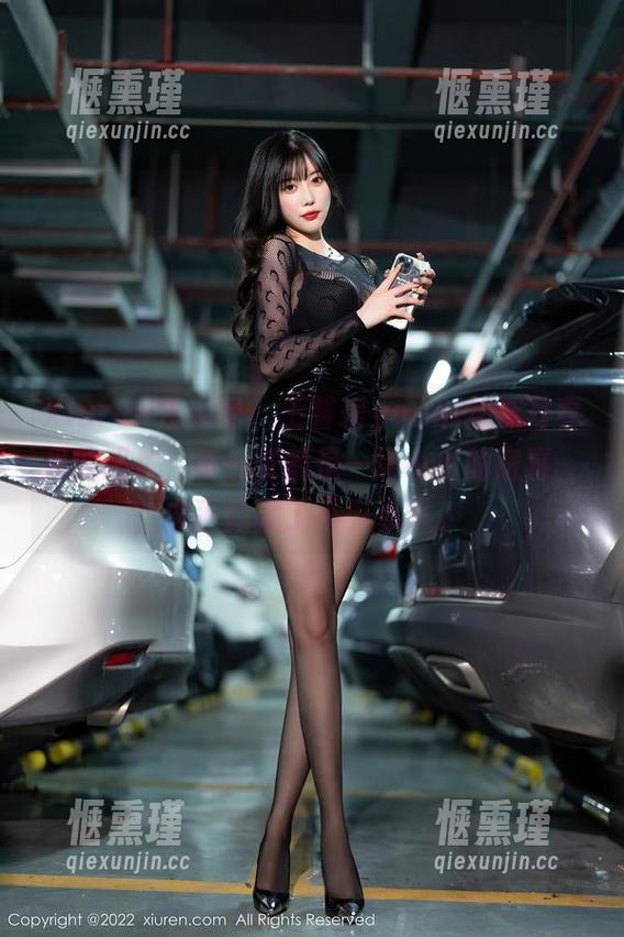 Xiuren秀人网-王馨瑶yanni Xiuren秀人网 - 王馨瑶yanni丝袜写真里的照片,每一张都是一场小小的窃喜,似乎隐藏了不少心事。