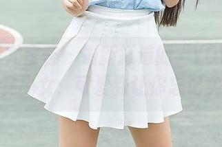 YouMi尤蜜荟 – 最新打造的“YOYO优优”电竞少女：可爱到让你忘记实力！