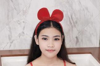 YouWu尤物馆 – 看气质：Rebecca_吴颖茵的吊带写真，真是随便一眼就戳中了我的心！