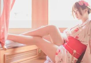 yoko夏宅与索尼子旗袍的最新写真，果然如此养眼，让人数不清的点赞要送给谁？