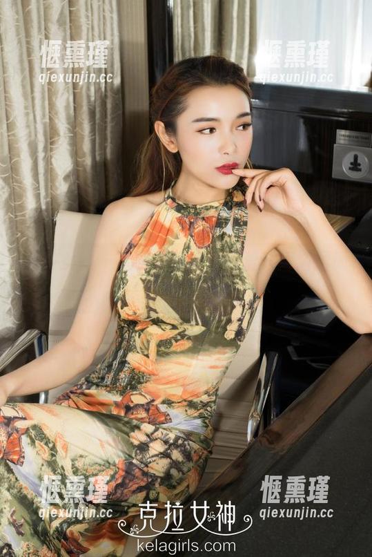 克拉女神-嘉萌 克拉女神 - 嘉萌与豹纹的恋爱,高清图册里的猫步轻盈。