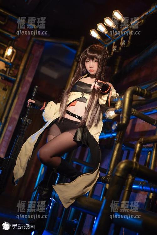 兔玩映画 显然拍摄在浴缸里的照片,最后也变成了兔玩映画的白浴缸