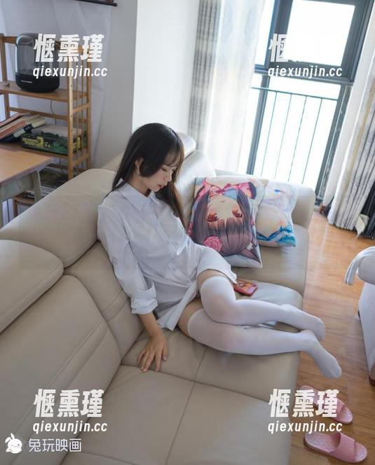 兔玩映画：女仆围裙，这组写真让我困惑——到底是看照片，还是想要女仆？