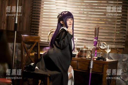 古阿扎 微密圈 - 当古阿扎遇上吊带,最新美图燃爆你的眼!