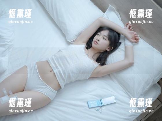 少女秩序-晞可 少女秩序 - 从桌椅到黑板,这教室都有故事,晞可的作品集速来下载,别等了!
