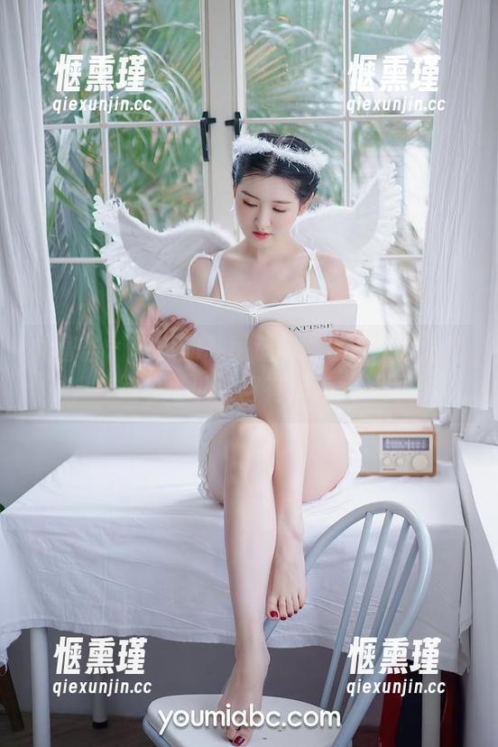 尤蜜荟 - 安然的私房运动图包，让我明白了，走路也可以走得有气质，不是吗？