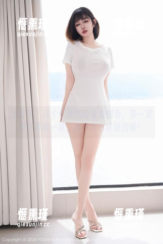 尤蜜荟 - 这个黄乐然的女友图包，你一定要认真瞅一瞅，说不定有啥特技呢！
