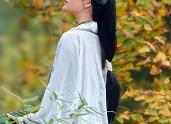 青丝诀，年年Nnian教你如何把高清壁纸变得有趣！