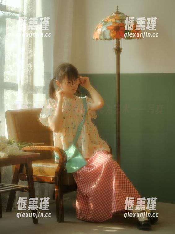 看幼水铃衣如何将牛奶化为艺术——写真合集
