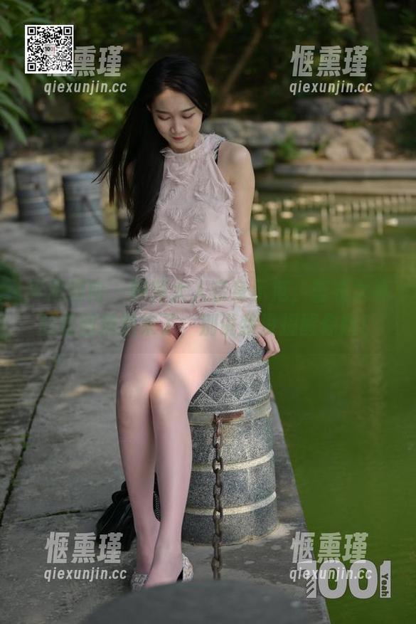 异思趣向-婉萍 异思趣向 - 婉萍大人亲身示范,蓝衣女神的套图精选来了,别说我没提醒你哦!