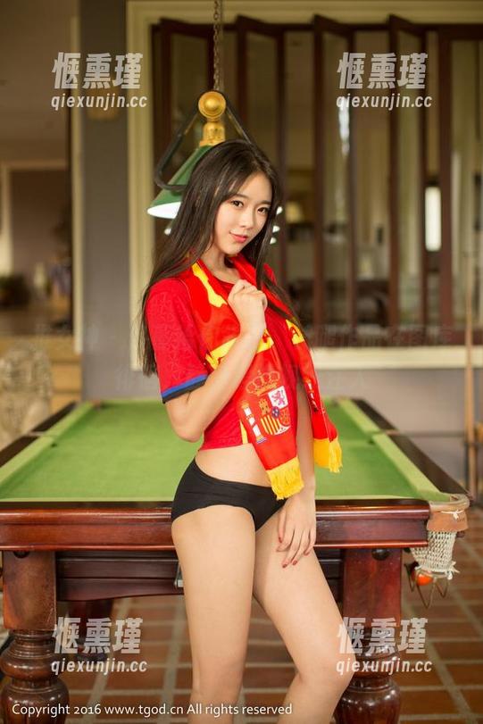 推女神 - 佟蔓给你背影，长腿作品在图库徘徊，静静等候视线注入