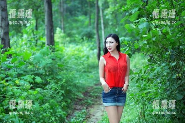 推女郎-曾水 推女郎 - 白色?曾水这图包能把你吸引过去,别说我没提醒!