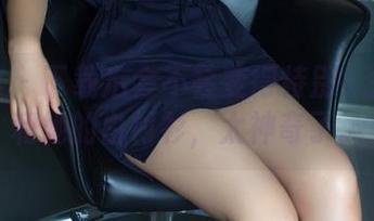 推女郎 – 下载后会不会变得特别？郑瑞熙和她的白衬衫，太神奇了。