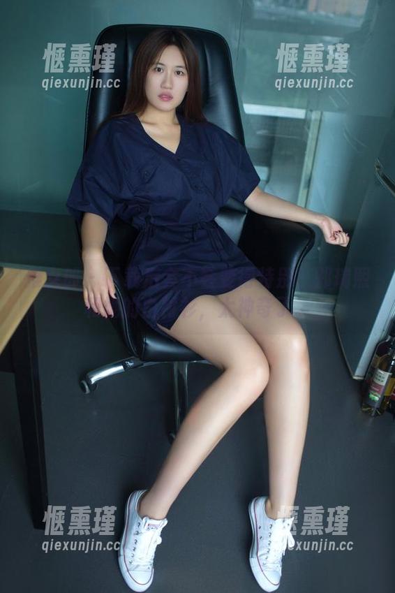 推女郎-郑瑞熙 推女郎 - 下载后会不会变得特别?郑瑞熙和她的白衬衫,太神奇了。
