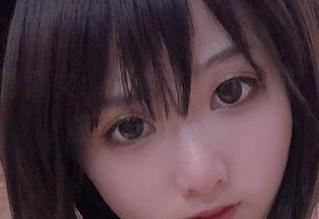 私房里的修女：是青水探讨气氛，我想的却是别的什么。