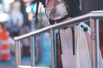 草莓味的清新，果咩酱w全套校服下载瞬间吸引眼球。