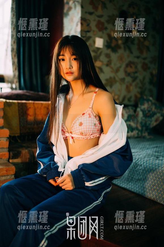 果团网 看果团网的少女,图集全套让人偷偷想象