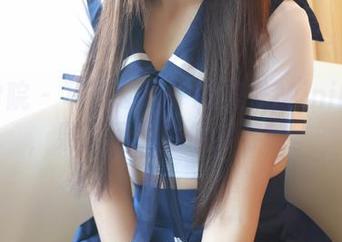 模范学院 – 写真趣谈：糯美子Mini的网袜，果然不是随便穿穿的。