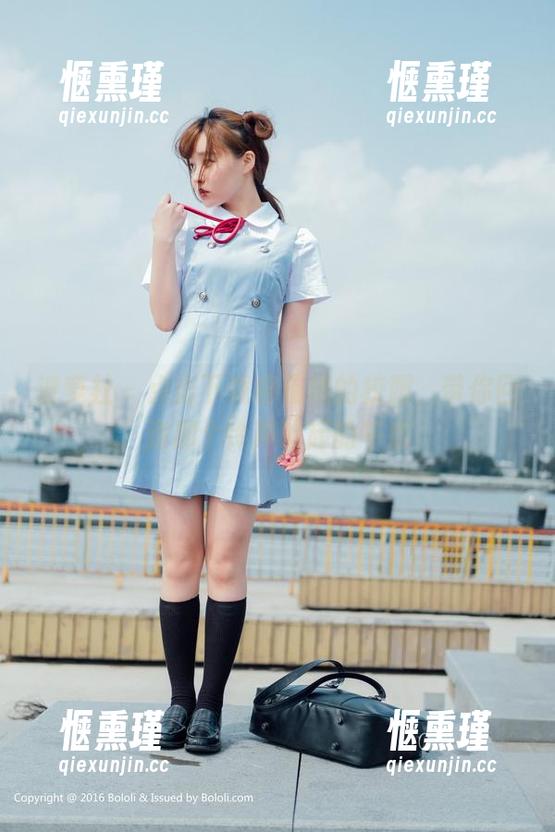 波萝社-柳侑绮 波萝社 - 点击下载柳侑绮的校服,带你回到那个铃声响起的午后