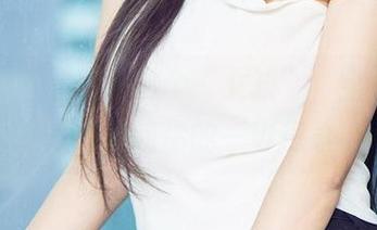 爱尤物 – 张团团这个“女孩”，全套图包准备好承包你的一切想象。