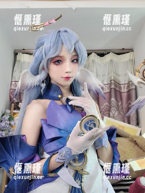 随风而动的狐玖玖：户外写真里不期而遇的幽情