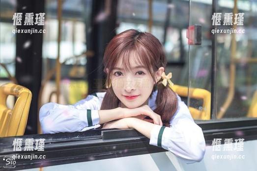 王羽杉 更新来啦!王羽杉的女友照,画面一头雾水
