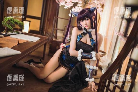 Whoa！瓜希酱最新连衣裙图包，这波细节令人咋舌，脑子都短路了，别让我太想了!