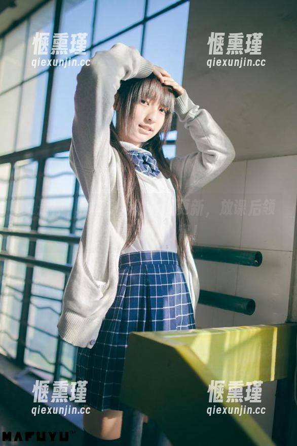 神楽坂真冬 又是神楽坂真冬给的写真更新,放课后领域,直击我心窝!