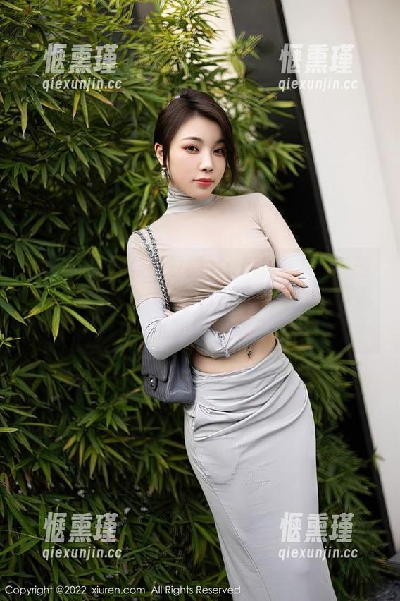 秀人网-凯竹BuiBui 秀人网 - 轻松入驻凯竹BuiBui家:美图讲究的不仅是姿势,还有那没收好的零食乱堆图包!
