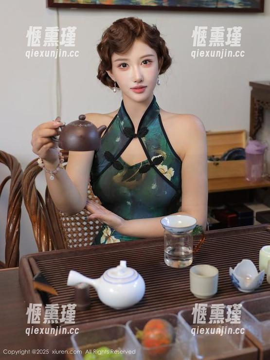 秀人网 - 比基尼之争，加朵babe高清写真给了咱一记暴击！