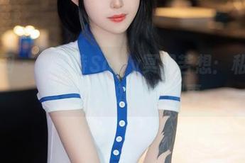 秀人网 – 夏诗诗Sally冥思苦想：私房写真视角下的修女趣事