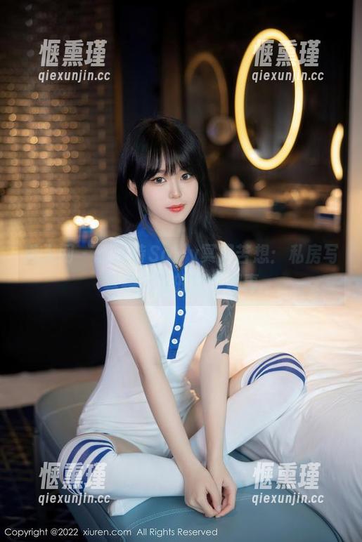 秀人网 - 夏诗诗Sally冥思苦想：私房写真视角下的修女趣事