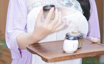 秀人网 – 随意翻牌：姚若兮vay的连体衣精选，哪个更勾人？
