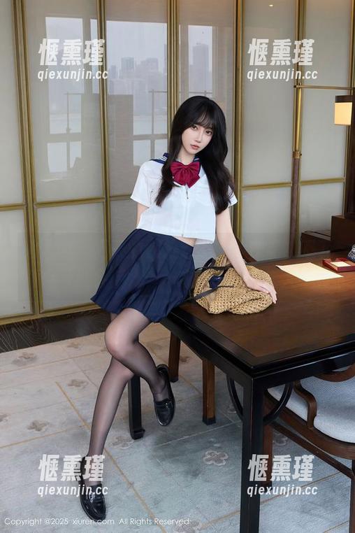 秀人网-徐莉芝Botty 秀人网 - 夏天的徐莉芝Botty作品,不下载你可能会后悔……或者又不爱夏天了?