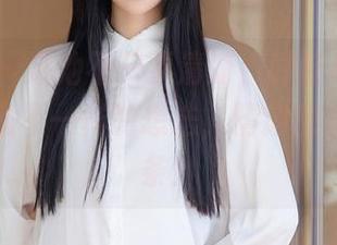 秀人网 – 泳池不只要清凉，林若凡F的原图给了我不一样的想法，精选都是优雅线条！