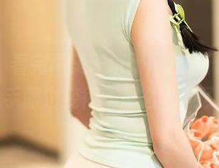 秀人网 – 看完糯美子mini的最新作品集，水手服也变得不那么单调了。