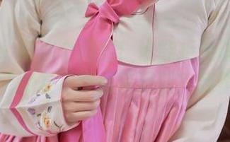 秀人网 – 问你个问题！谁能拒绝陈思琪那新款‘女友’作品集更新？我不想！