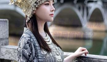 秀人网 – 香澄在东京上演“婚纱新戏”，最新原图，敢不敢同框试试？